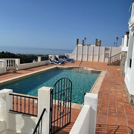 Precioso Apartamento De Dos Plantas Con Vistas Frigiliana Buitenkant foto