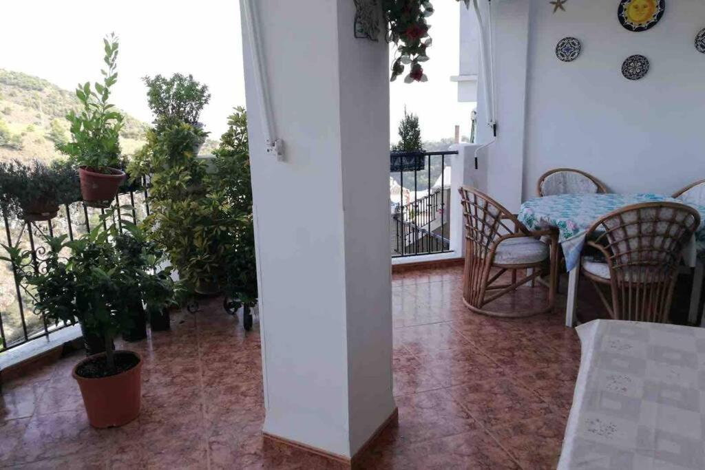Precioso Apartamento De Dos Plantas Con Vistas Frigiliana Buitenkant foto