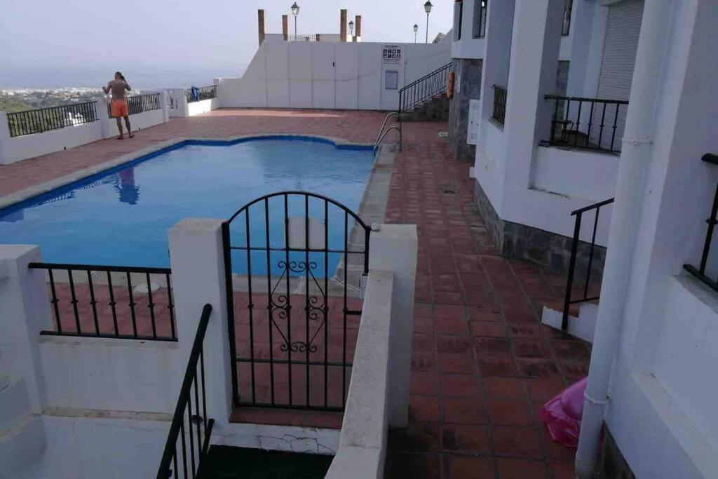 Precioso Apartamento De Dos Plantas Con Vistas Frigiliana Buitenkant foto